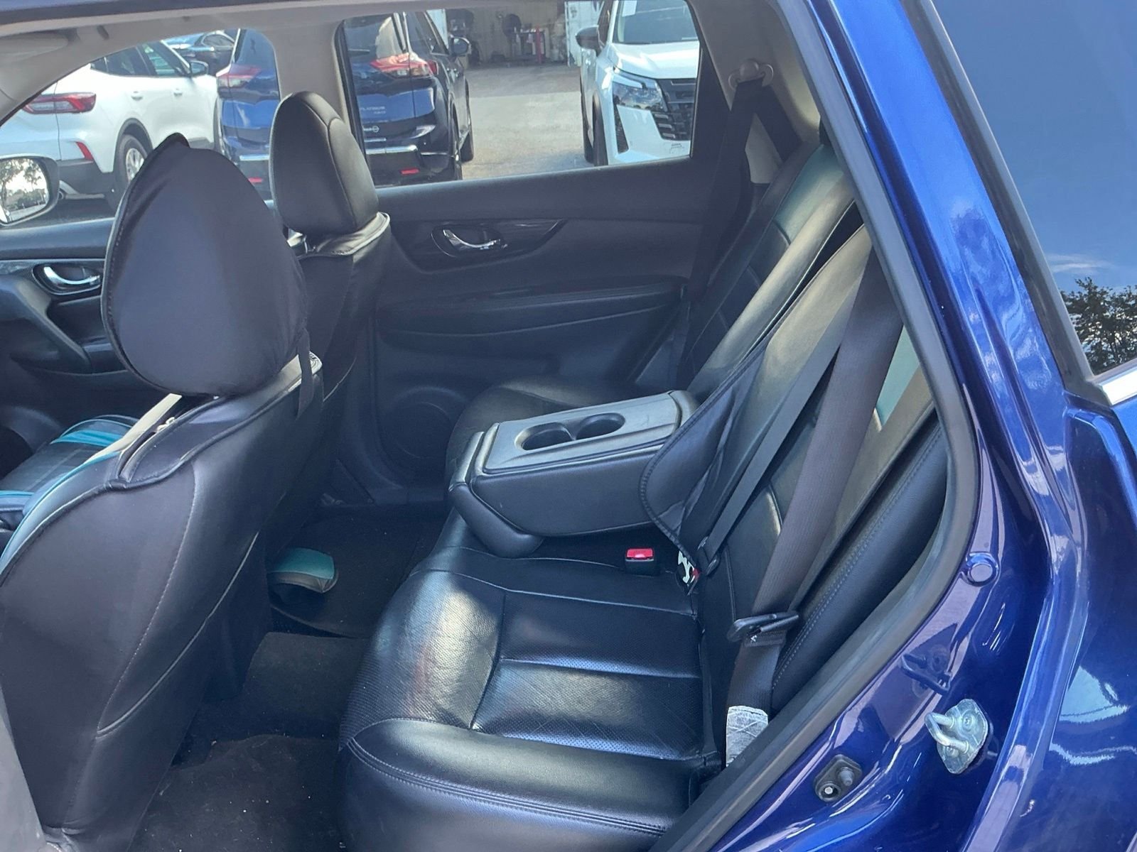 Certified Used 2020 Blue Nissan SL image 13
