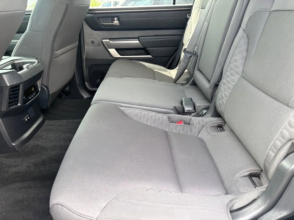 Used 2025 White Toyota SR5 image 31