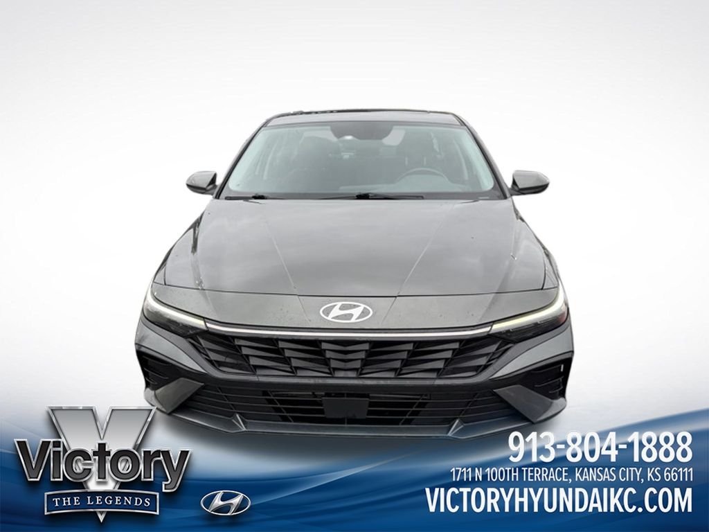 Used 2024 Hyundai Elantra SEL with VIN KMHLS4DG5RU681487 for sale in Kansas City