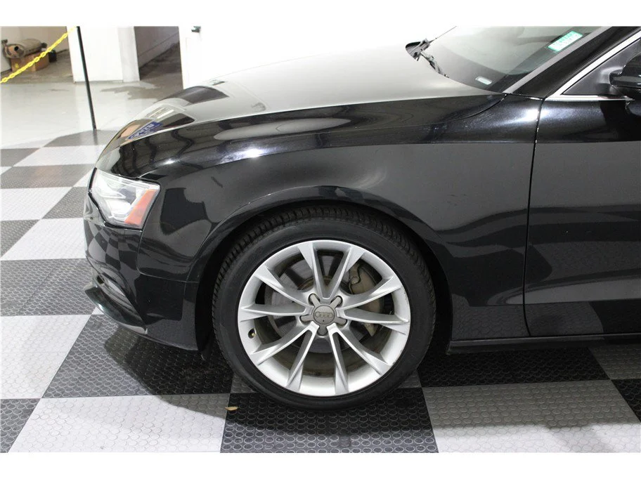 Used 2014 Black Audi Premium Plus image 9