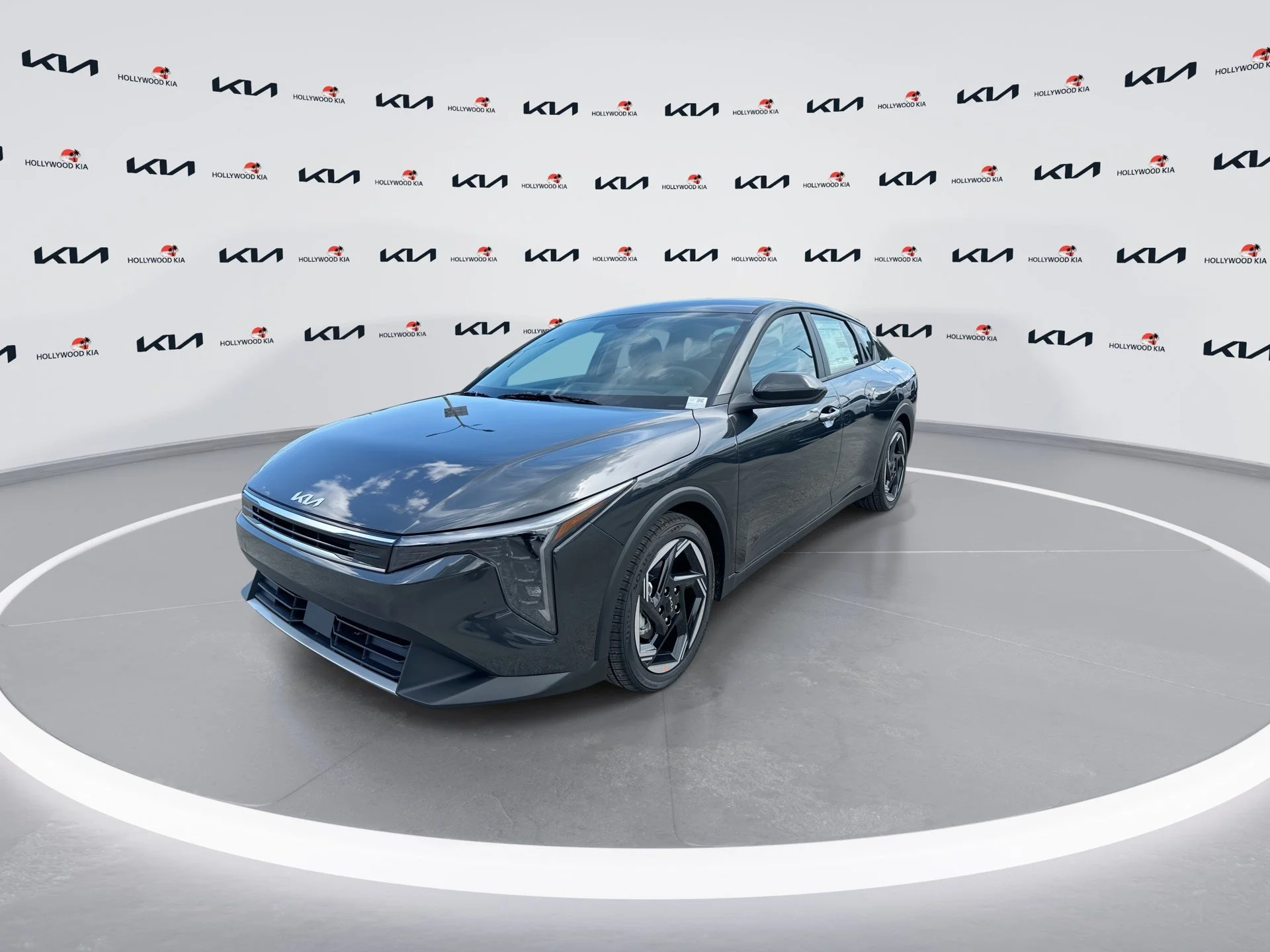 New 2026 Interstellar Gray Kia EX image 4
