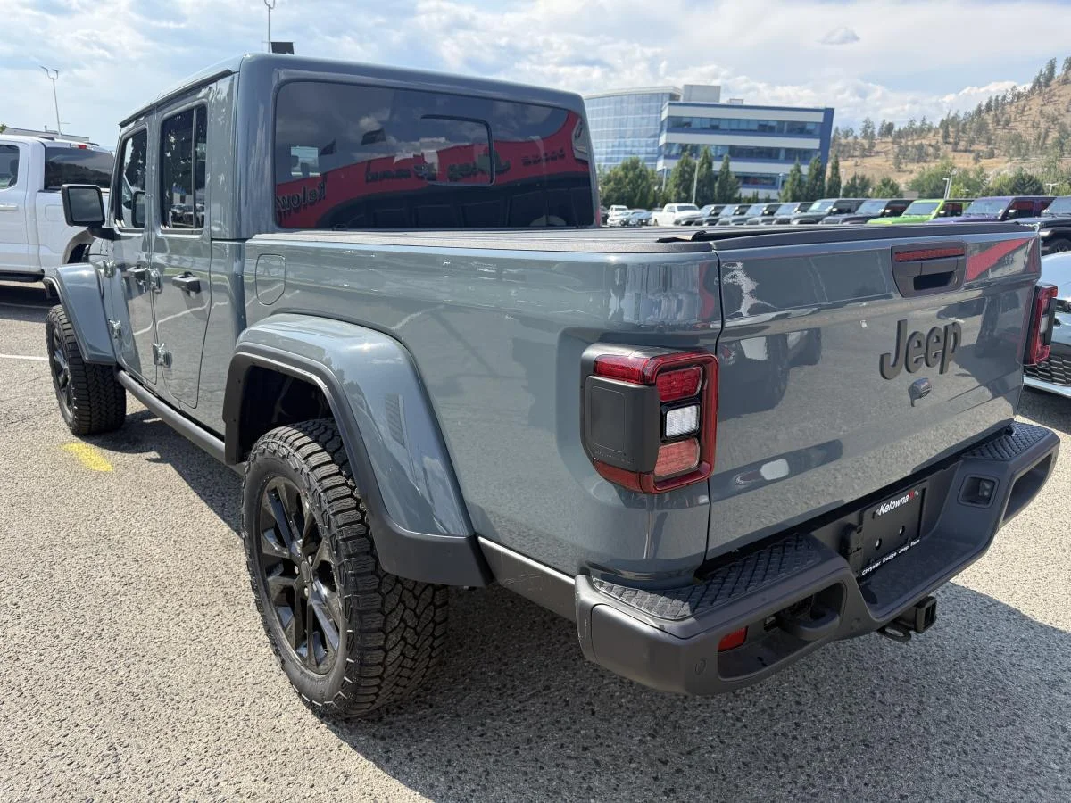 New 2026 Dark blue Jeep Nighthawk image 4