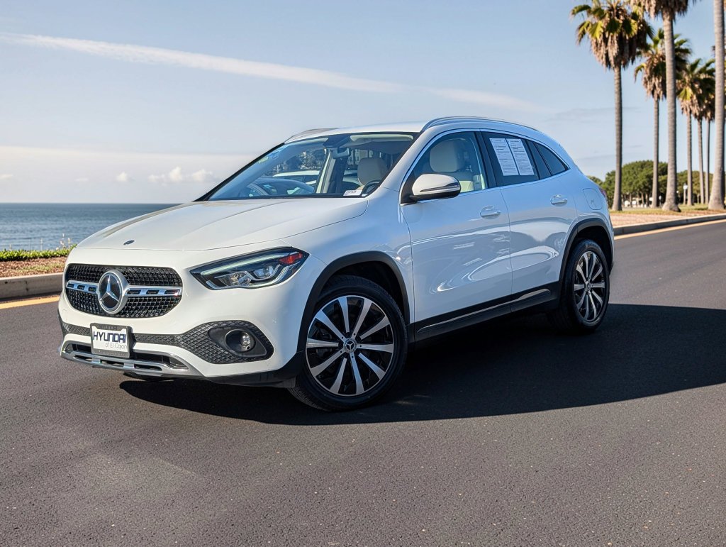 Used 2021  Mercedes-Benz GLA 250 image 2