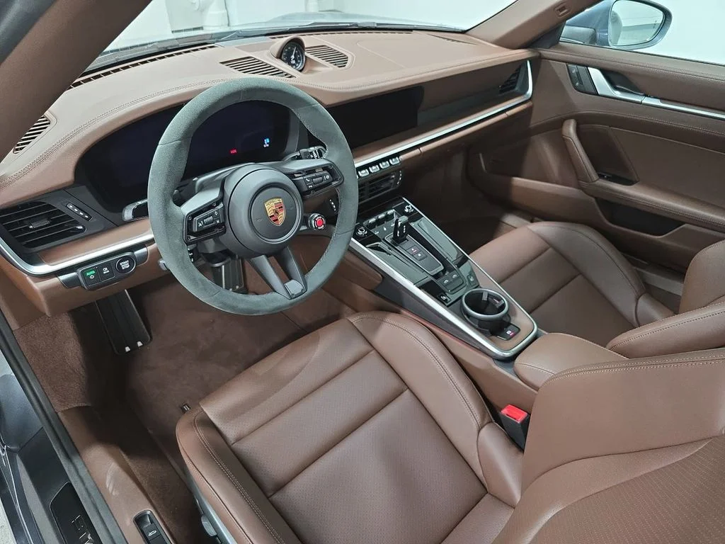 Certified Used 2026  Porsche Targa 4 GTS image 4