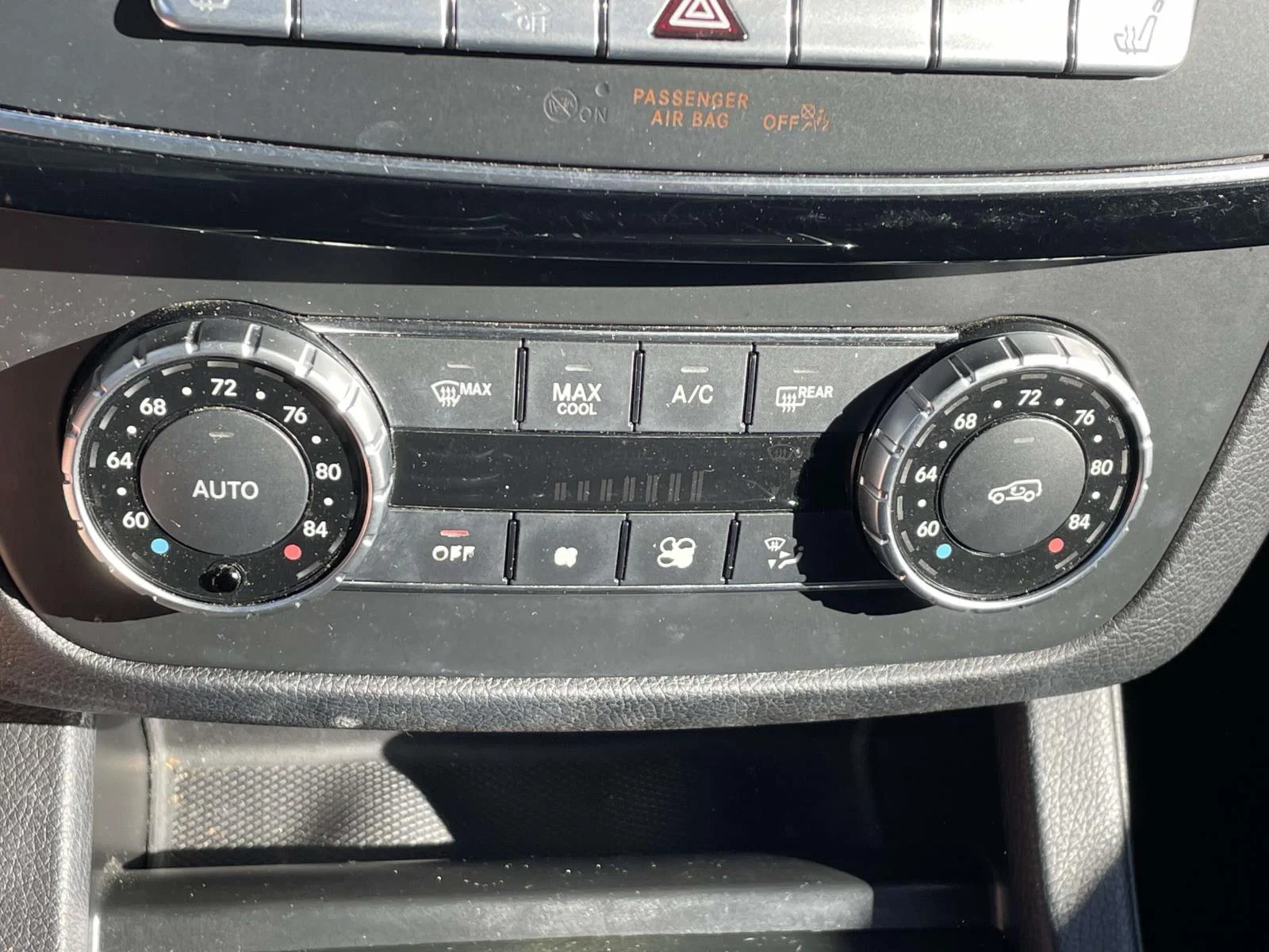 Used 2018  Mercedes-Benz GLE 350 image 24
