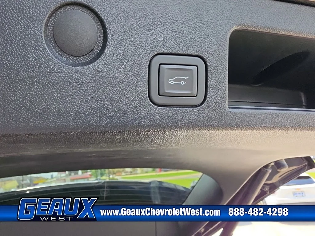 Used 2026 Black Chevrolet LT image 35