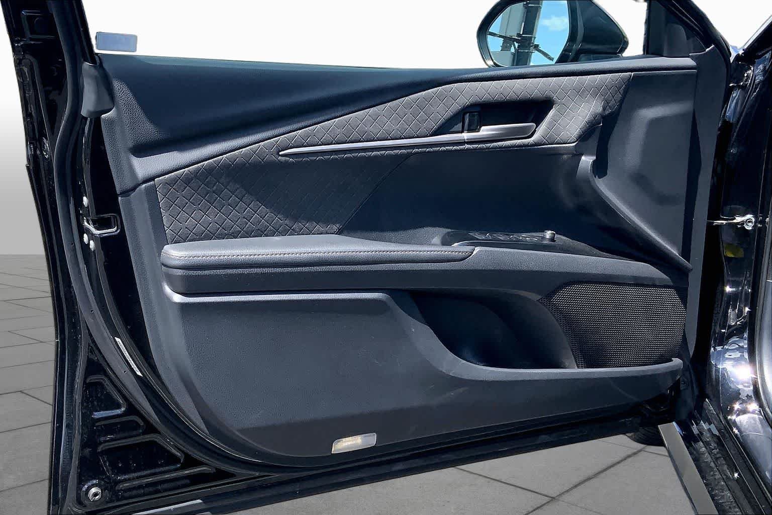 Used 2025 Midnight Black Metallic Toyota XLE image 21