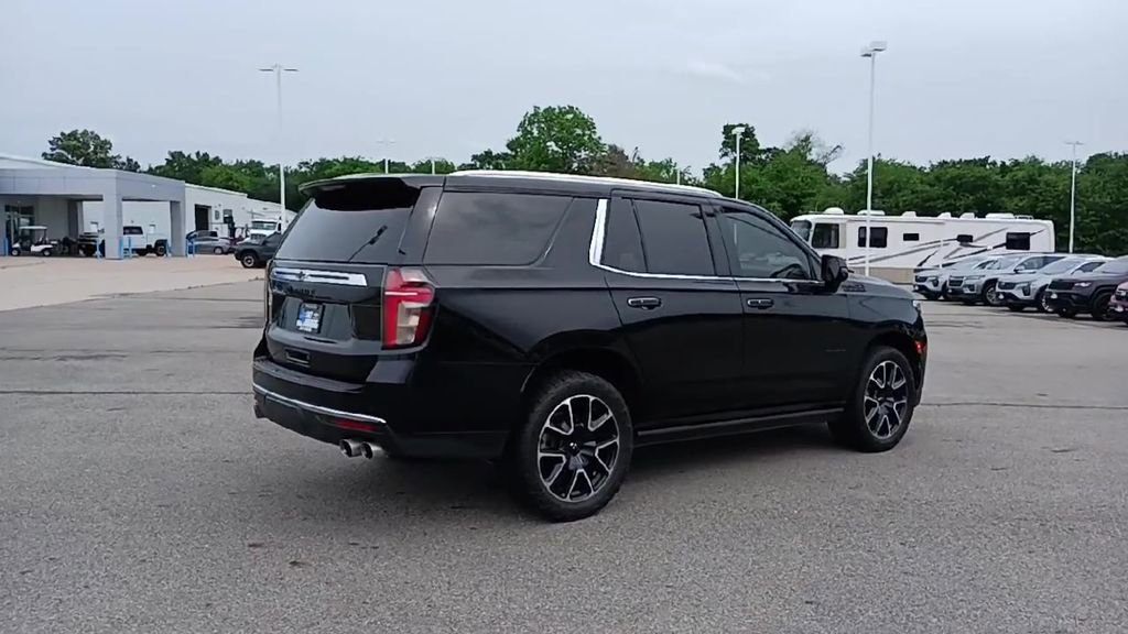 Certified Used 2021 BLACK Chevrolet High Country image 8
