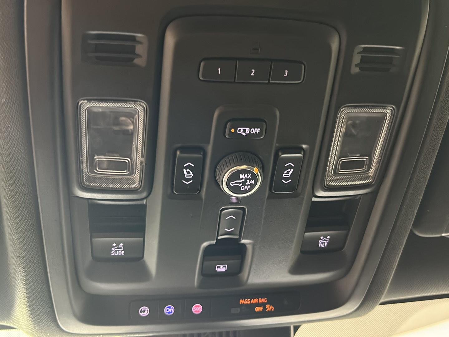 Used 2023 Summit White Chevrolet High Country image 37