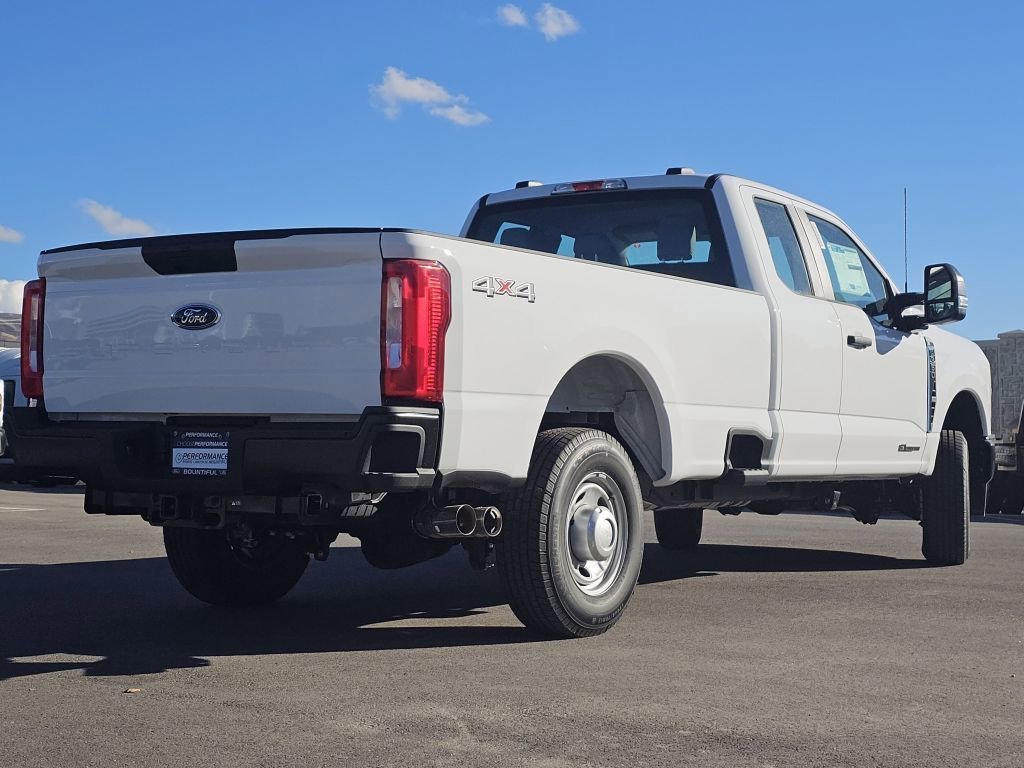 New 2026 Oxford White Ford F-350® XL image 25