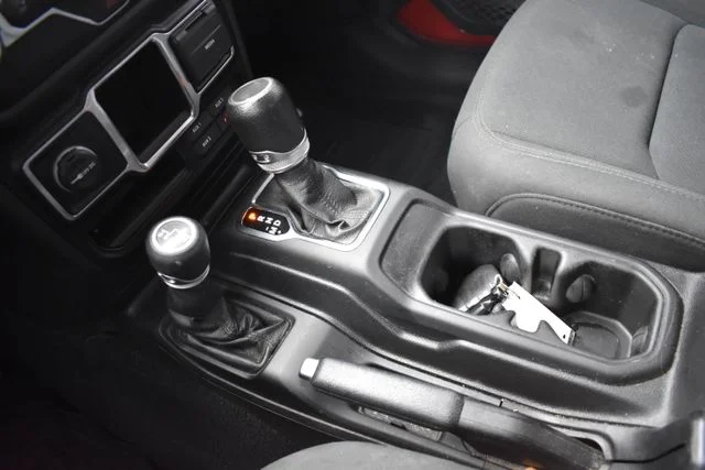 Used 2021 Red Jeep Unlimited Sport image 33