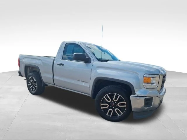Used 2014 Silver GMC Base image 1
