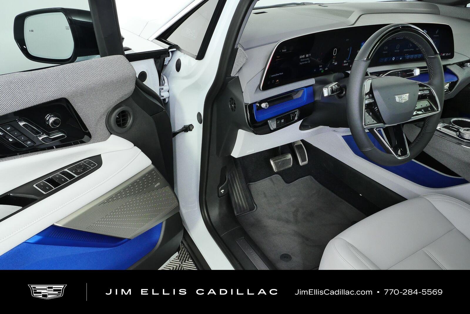 2027 Cadillac OPTIQ Luxury - Photo 47