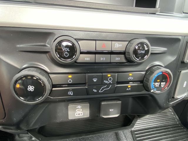 2025 Ford F-550 Super Duty Chassis Cab XL - Photo 17