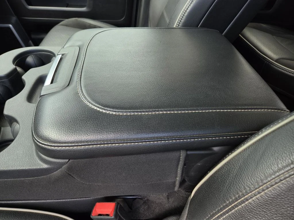 Used 2019 Black Ram Laramie image 38