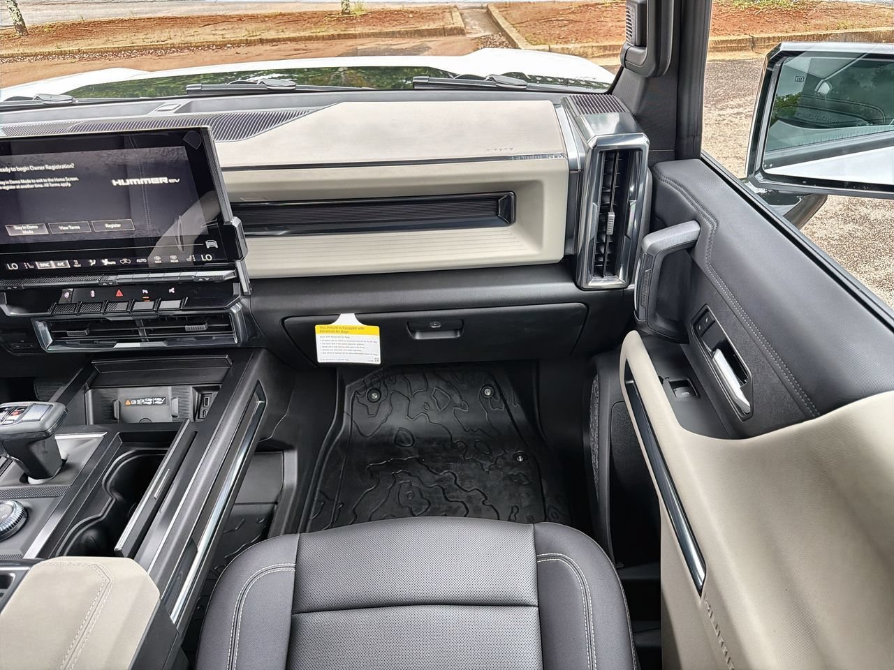 New 2026 Interstellar White GMC 2X image 24
