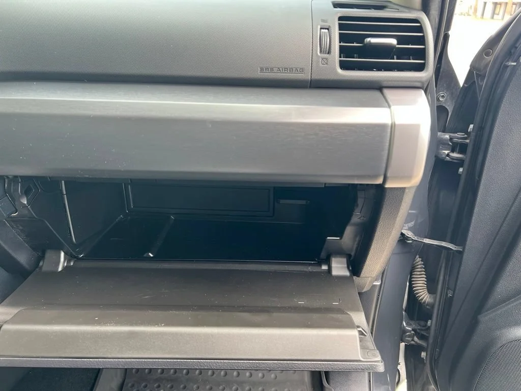 Used 2024  Toyota SR5 image 33