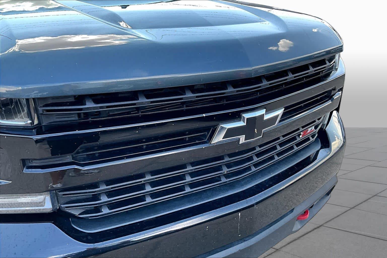 Used 2019 Shadow Gray Metallic Chevrolet LT Trail Boss image 28