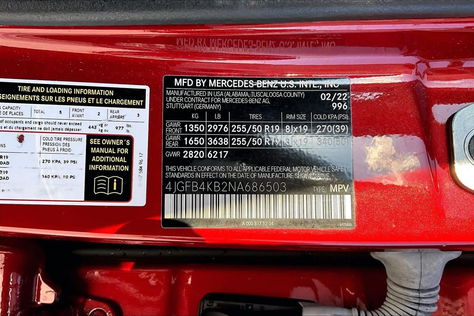 Used 2022 MANUFAKTUR Cardinal Red Metallic Mercedes-Benz GLE 350 image 32