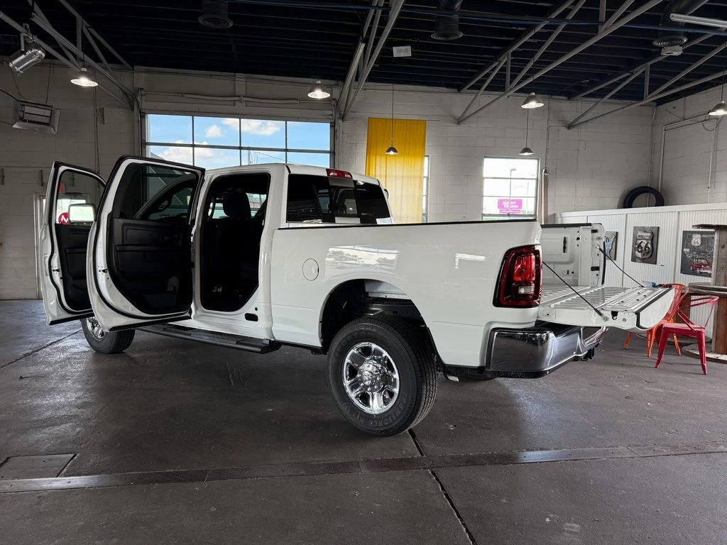 New 2025 White Ram Tradesman image 18