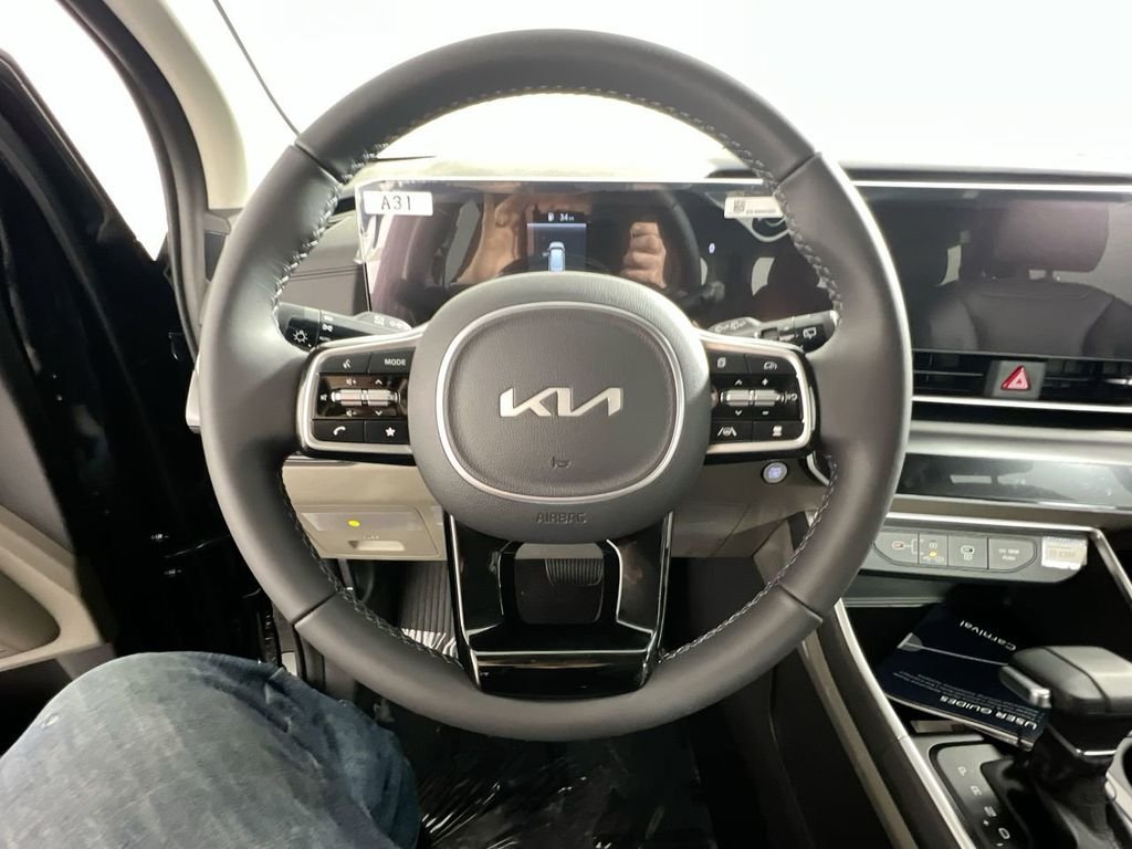 New 2026 Aurora Black Pearl Kia LXS image 17