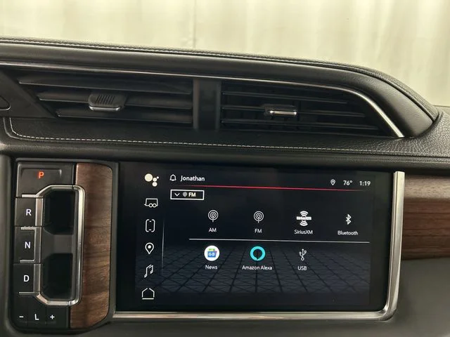 2023 GMC Yukon Denali Ultimate - Photo 14