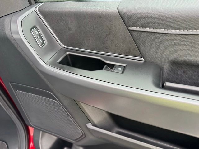 New 2026 Ruby Red Metallic Tinted Clearcoat Ford XLT image 24
