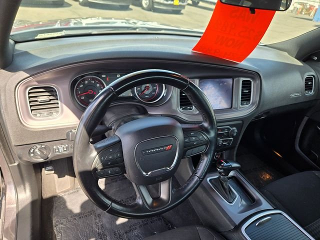 Used 2023 Gray Dodge SXT image 6