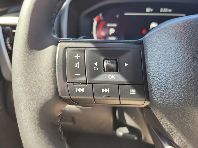 Used 2025 Blue Nissan Platinum image 28