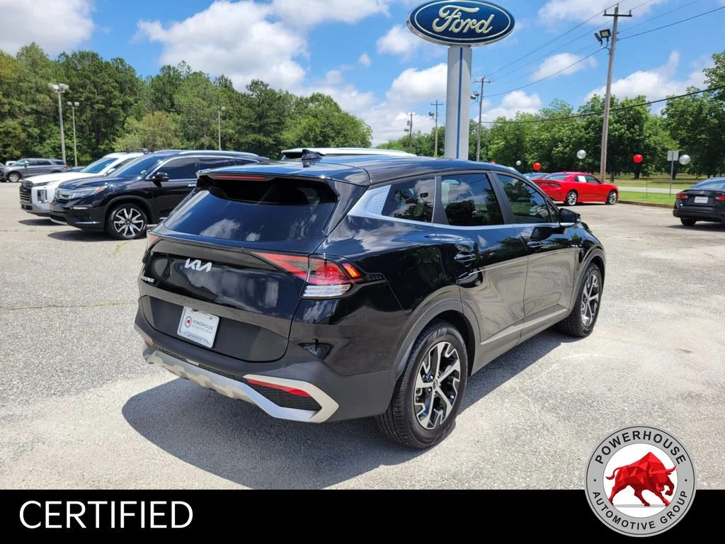 Used 2024 Black Kia EX image 6