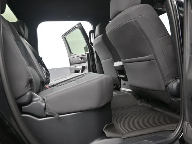 2026 Toyota Tundra SR5 - Photo 13