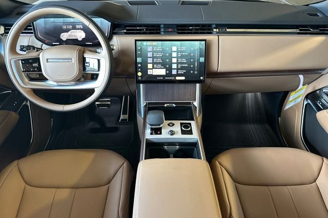 New 2027 Carpathian Grey Land Rover SE image 12