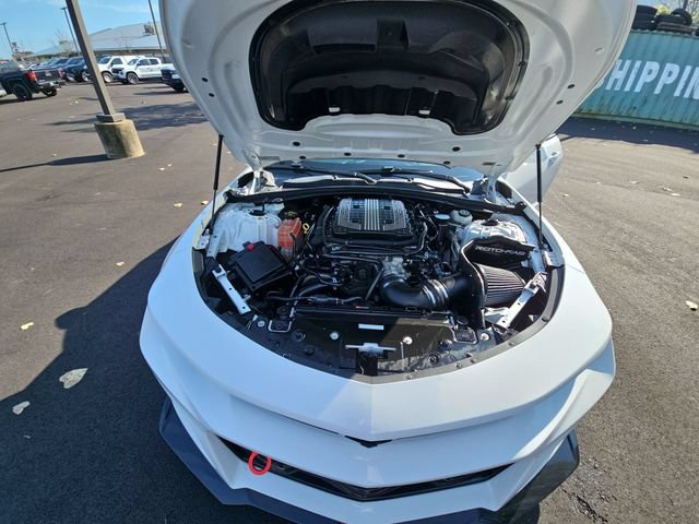 Used 2017 SUMMIT WHITE Chevrolet ZL1 image 32