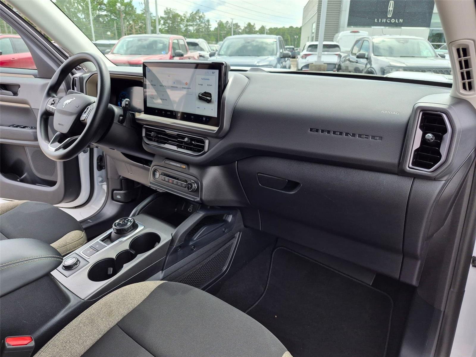 Used 2025 Oxford White Ford Big Bend image 30