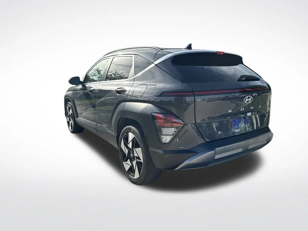 Used 2024 Gray Pearl Hyundai Limited image 6