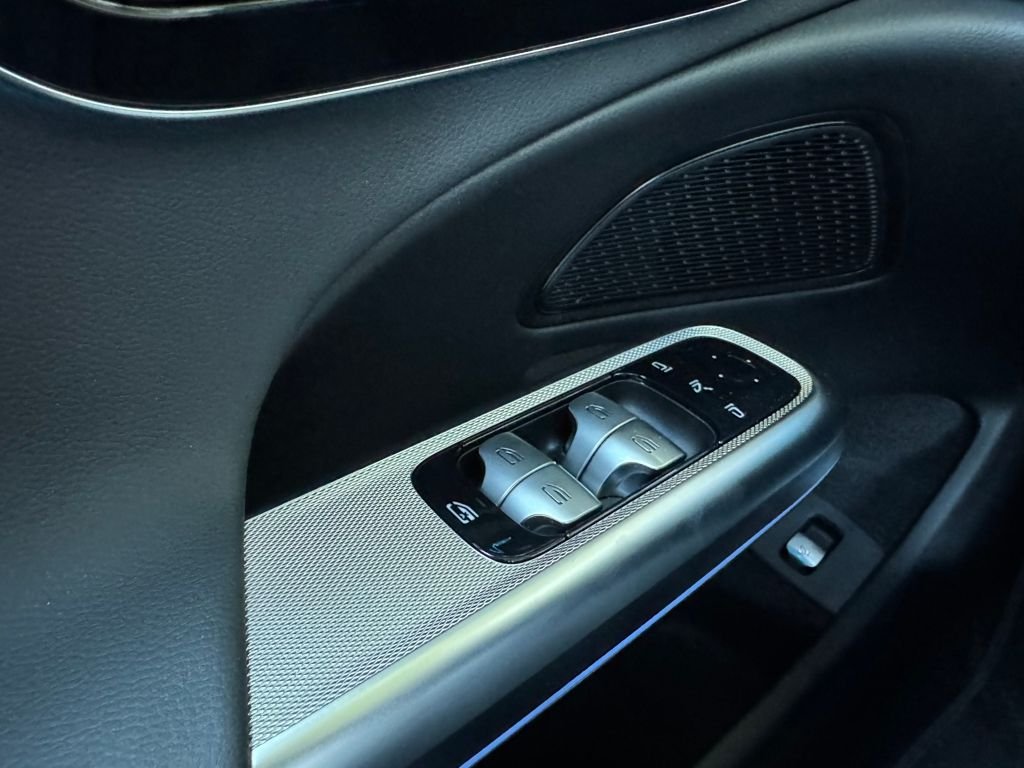 2026 Mercedes-Benz E-Class E350 - Photo 21