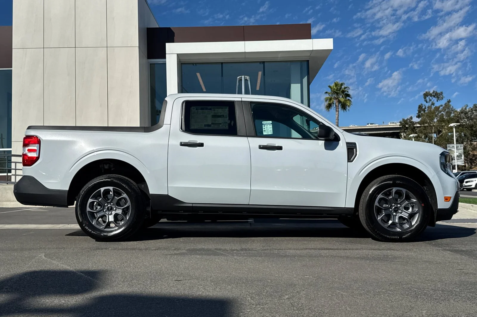 New 2026 White Ford XLT image 2