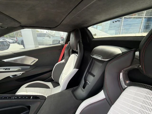 Used 2023 White Chevrolet Stingray image 12