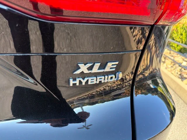 Used 2022 Black Toyota XLE image 8