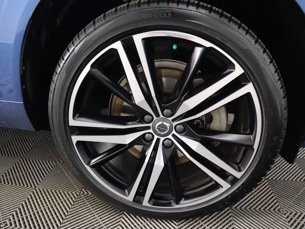2021 Volvo XC60 R-Design - Photo 34
