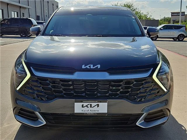 Used 2024 Gravity Gray KIA EX Front-Wheel Drive image 7