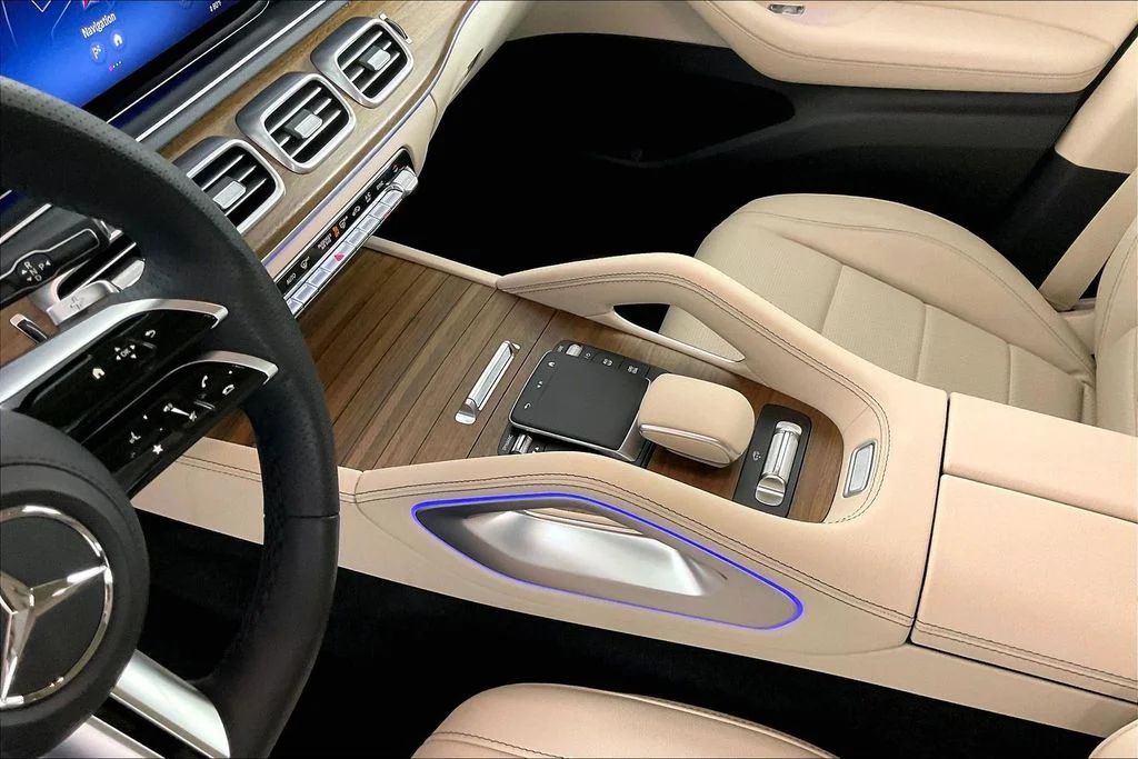 2026 Mercedes-Benz GLS Base - Photo 12
