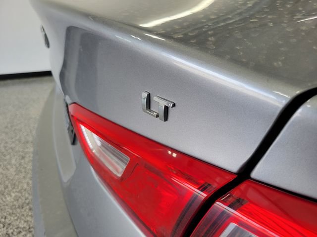 Used 2024 Gray Chevrolet LT image 26
