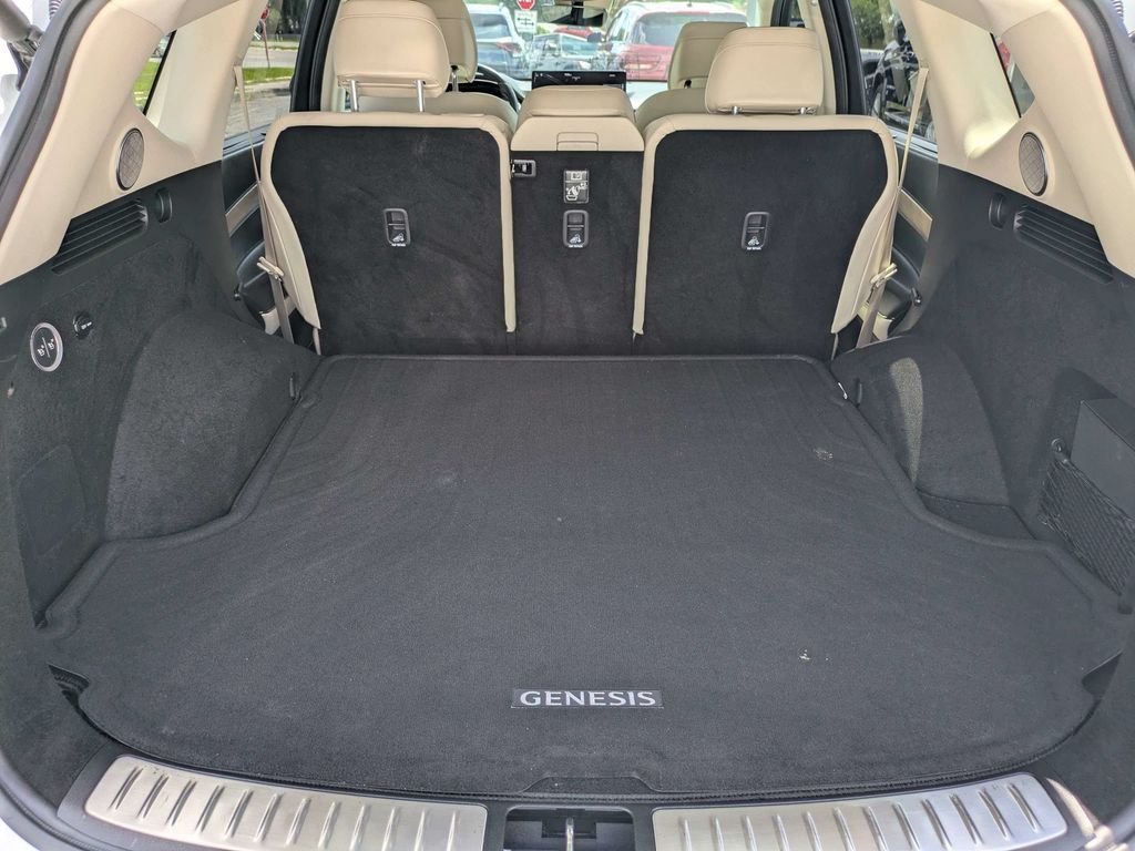 Used 2022 White Genesis 3.5T image 12