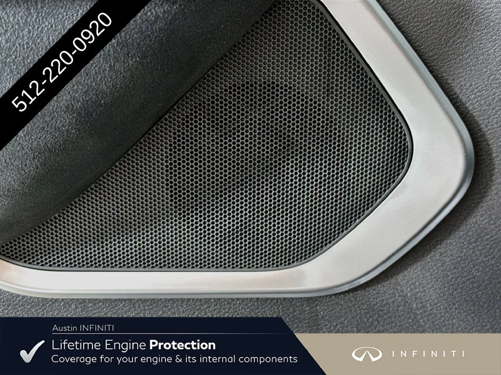 New 2027 Silver INFINITI LUXE image 23