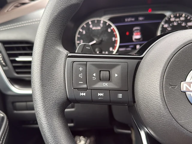 Used 2023 Silver Nissan SV image 16