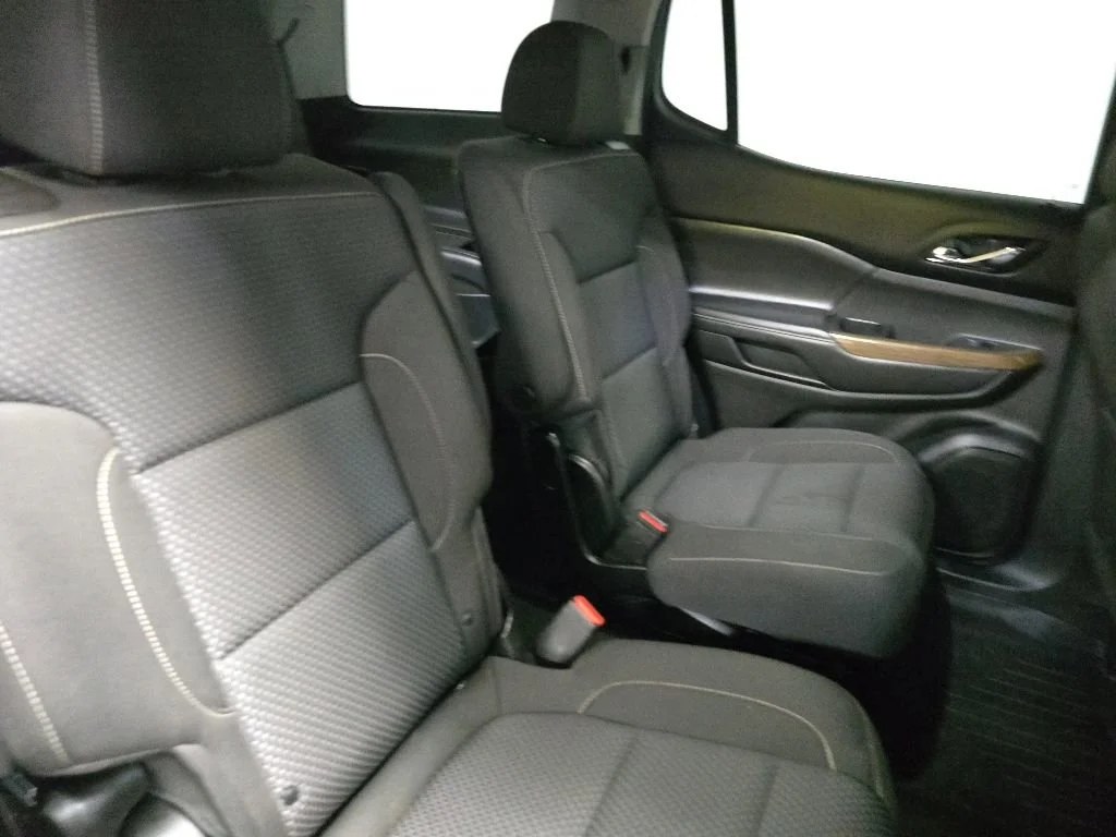 Used 2023 Ebony Twilight Metallic GMC SLE image 16