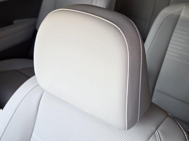 New 2026 White Pearl Hyundai Limited image 13