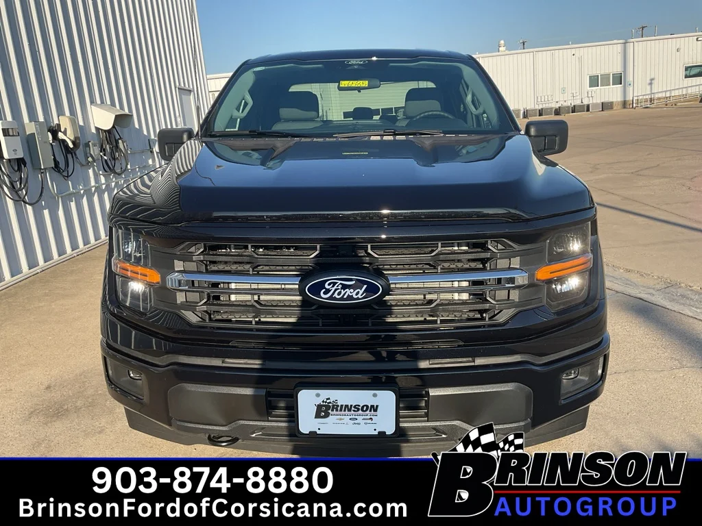 New 2026 Agate Black Metallic Ford XLT image 2