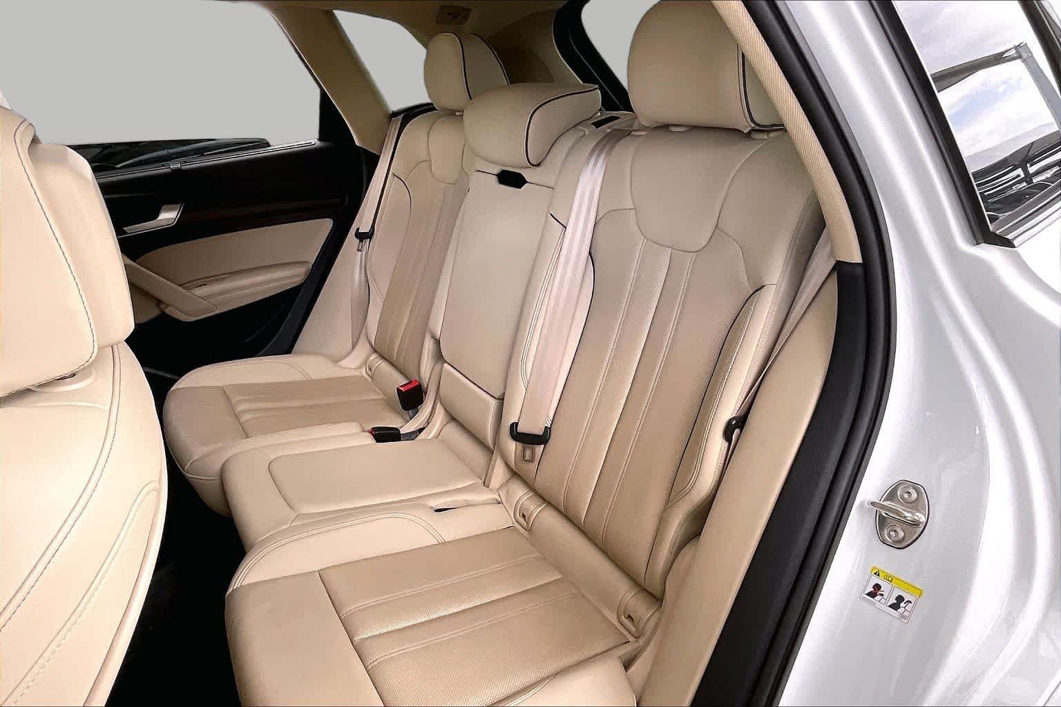 Used 2022 Glacier White Metallic Audi S line Prestige image 21